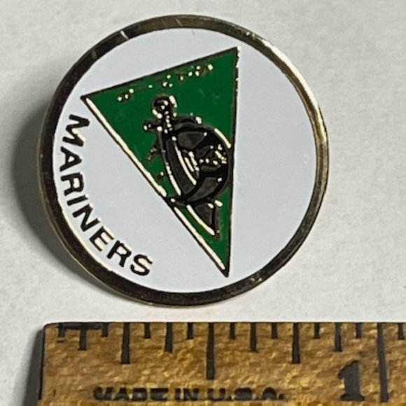 Mariners Unit of Sahib Shriners International Crescent Sword Lapel Hat Pin 1" - Picture 6 of 8